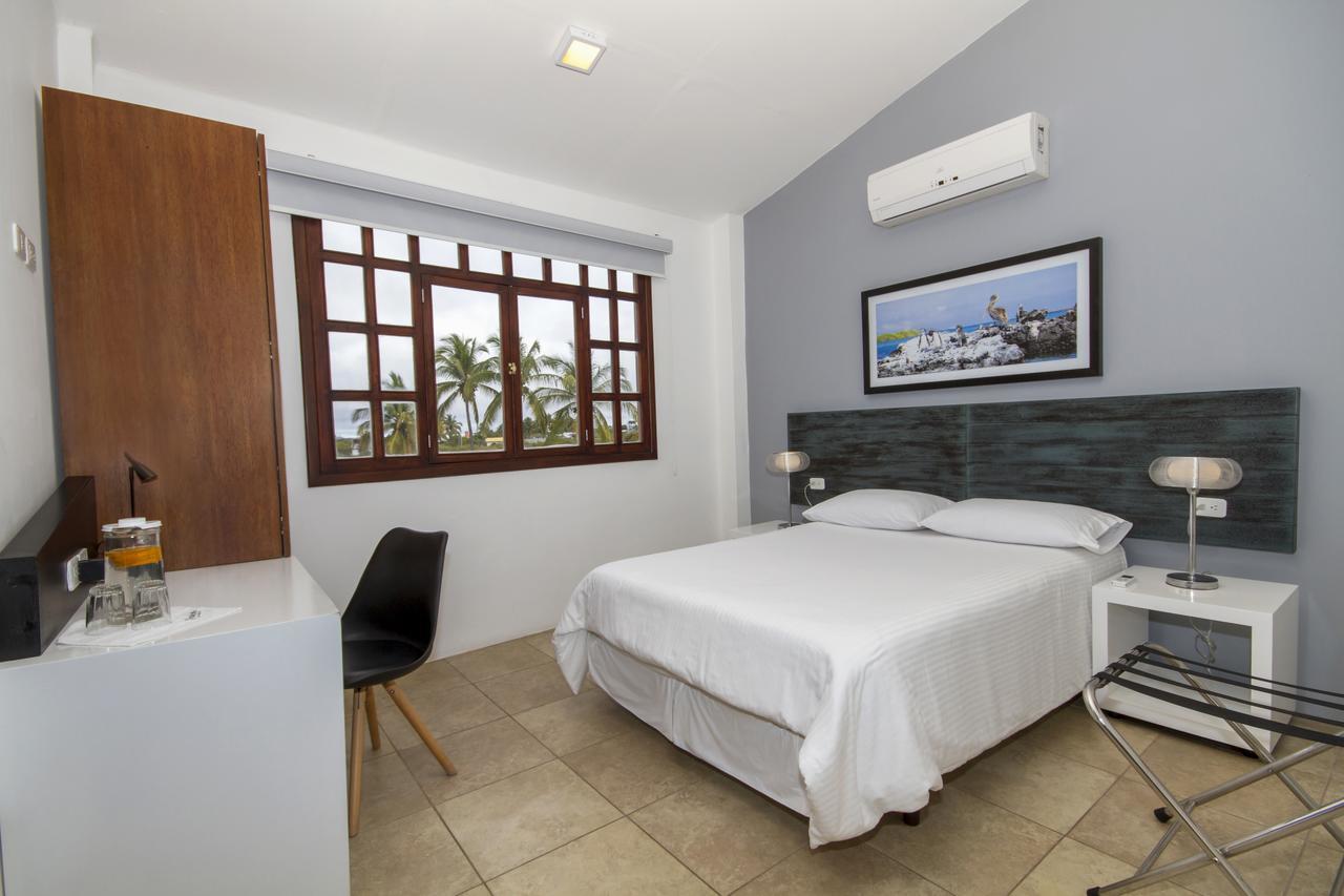 Hotel Volcano Puerto Villamil Kültér fotó